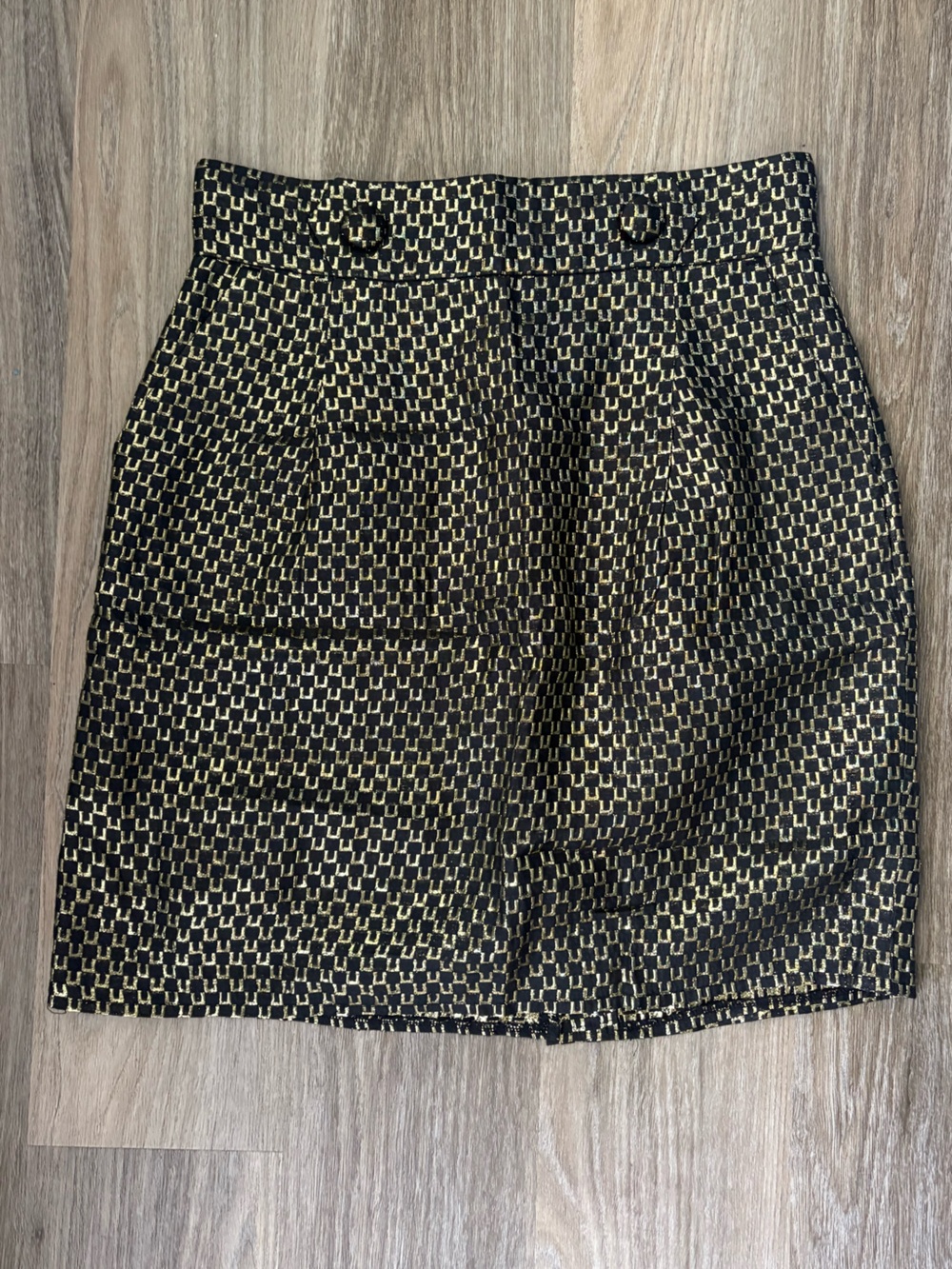 French Connection black and gold metallic mini skirt Size 8